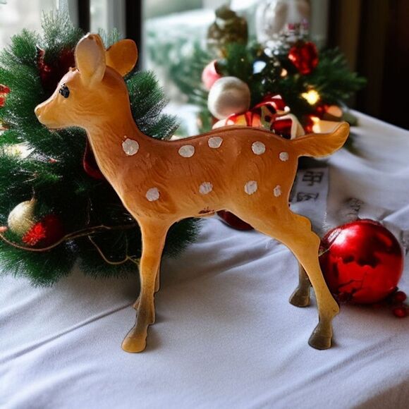 Vintage Reindeer Figure Mini Plastic Celluloid MCM Christmas Holiday Diorama - Picture 1 of 15